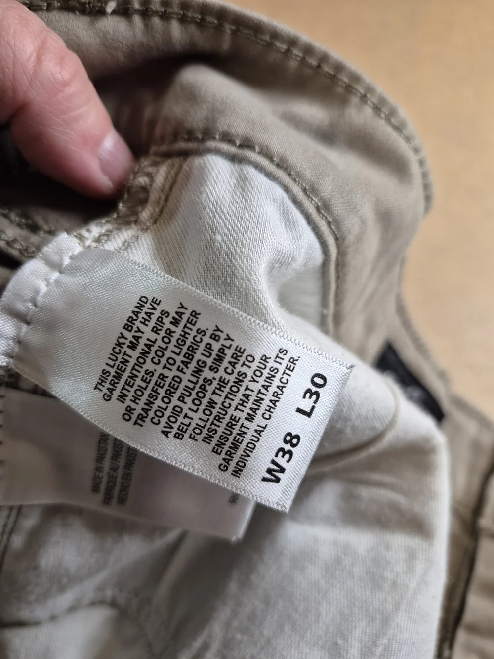 Lucky Brand Men's Straight Fit Chinos in Light Tan 4587/7